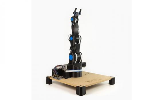 Open Source 3D Printed Robot Arm-2