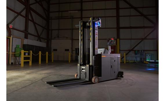 OTTO Lifter Smart Autonomous Forklift-1