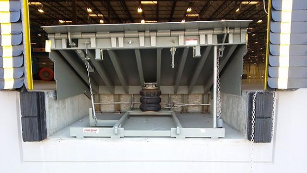 CentraAir Air-Powered Dock Leveler-4