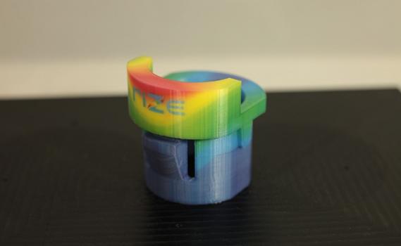 World's First Full Color Desktop Industrial 3D Printer-2