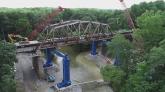 Jack-up System Makes Bridge Span Replacement Easy