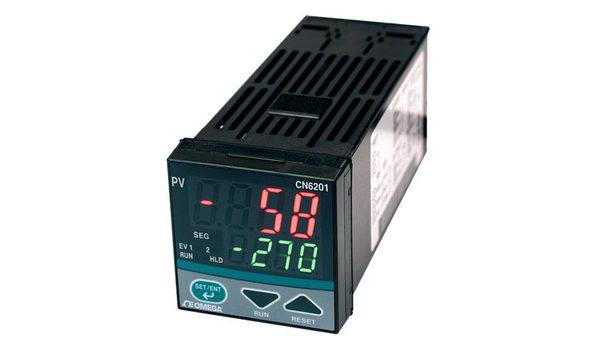 1/16 DIN Ramp/Soak Temperature/Process Controllers - CN6201 Series