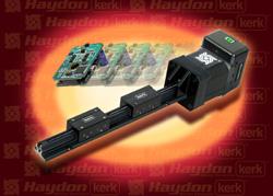 DUAL CARRIAGE LINEAR RAIL AND PROGRAMMABLE ACTUATOR ASSEMBLY