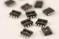 Contactless Switching Made Dirt Robust with New Light Sensor