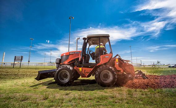 Turbo-Charged Utility Tractors-3