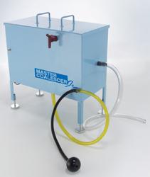 Small and Efficient Tramp Oil Separator
