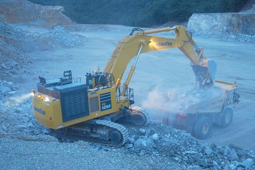 Hydraulic Excavators Add Power-2