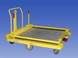 Cart Adapts to a Variety of Conveyor Heights